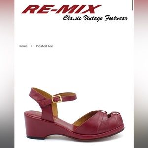 Pleated Toe Re-Mix